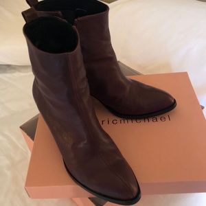 Eric Michael Camie Bordo Boots